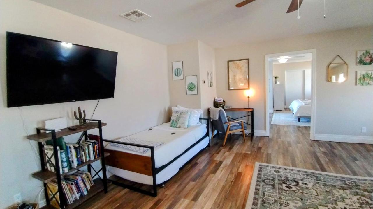 Falcon Cottage Pahrump Kültér fotó